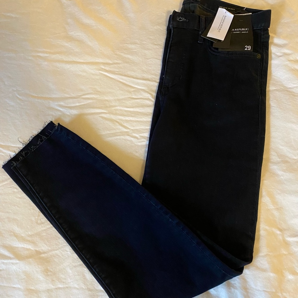 Banana Republic Mid Rise Skinny Ankle Jean